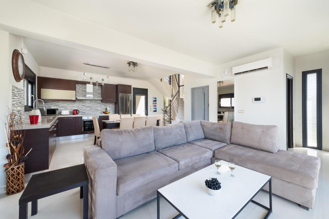 Ixia Breeze 3 Villa Kültér fotó